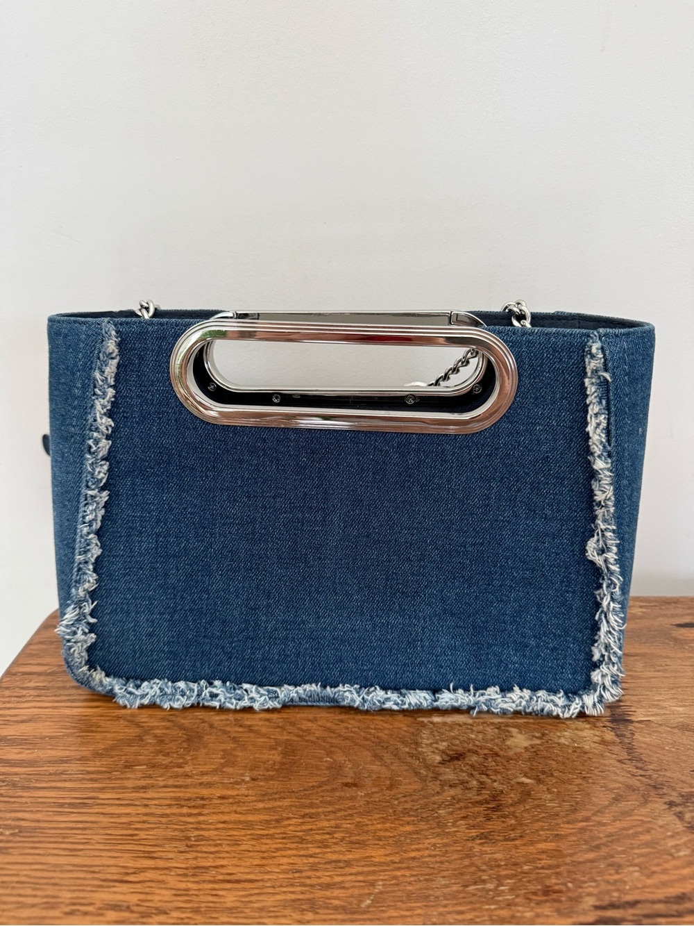 NWOT Michael Michael Kors Chelsea Large Convertible Denim Clutch - Picture 3 of 11